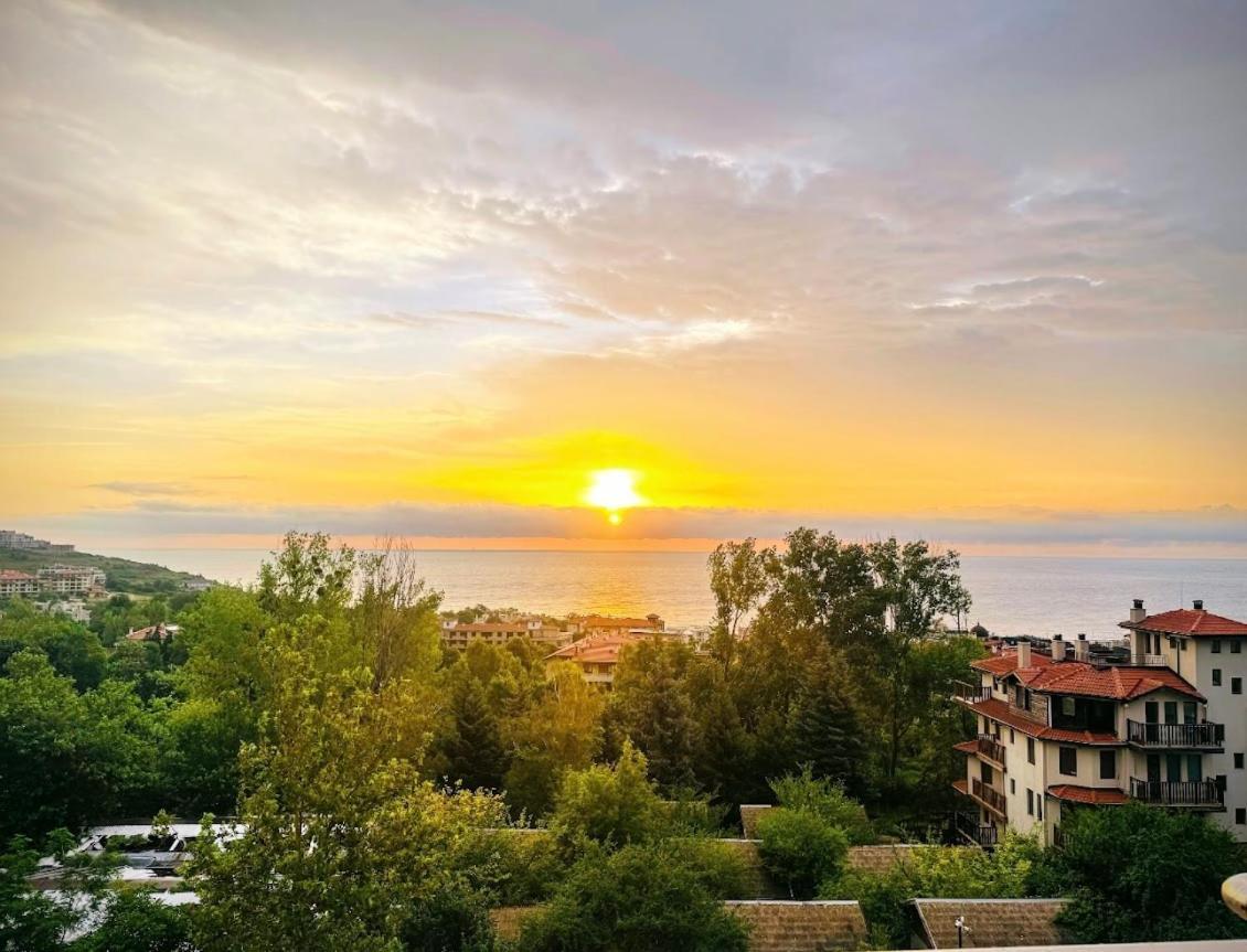 Kiwi Gardens Daire Byala  Dış mekan fotoğraf
